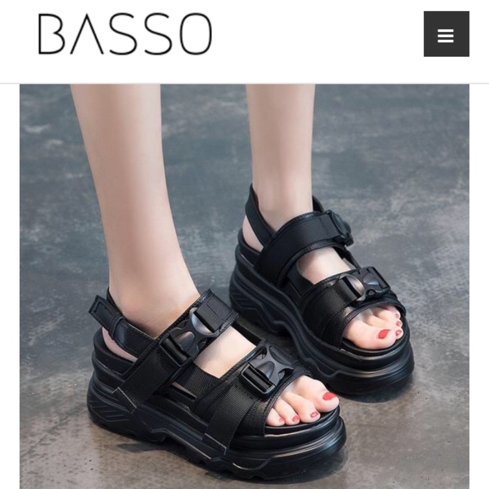BASSO Veltura sandals